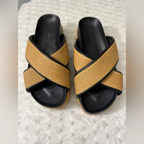 Rebecca Minkoff Platform Slide Size:8 $228 - Picture 2 of 7